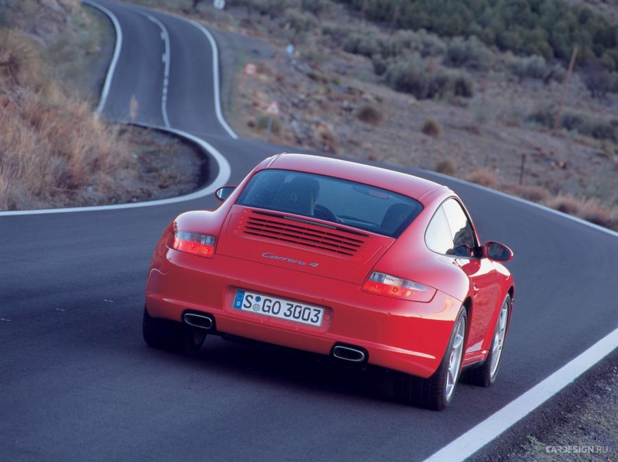  Porsche 911 Carrera 4 2005 года  (фото 2 из 18)